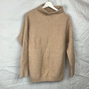 Chicwish pull over sweater mock turtleneck neck beige women’s medium.